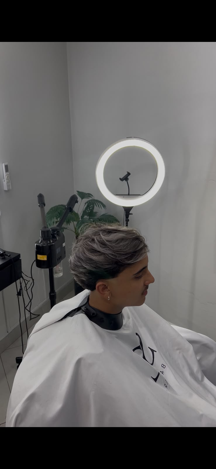 Corte e barba